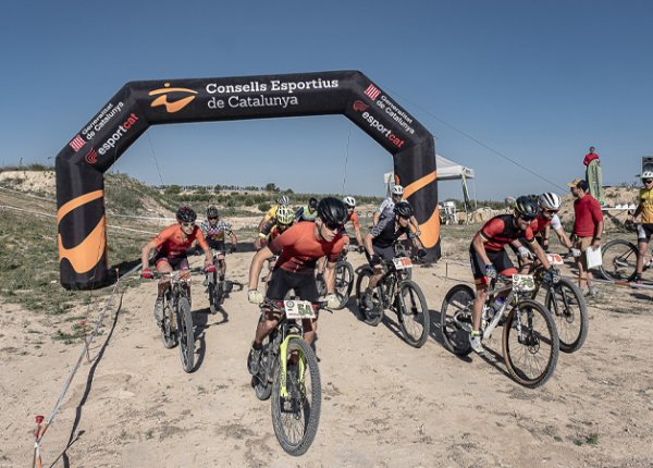 Sortida d'una cursa del circuit a Arbeca (Foto: X.M.)