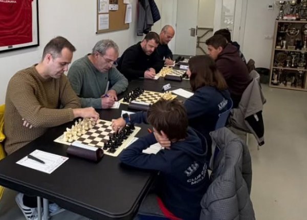 Partides contra el Mollerussa, en una jornada anterior (Foto: CE Les Borges Blanques)
