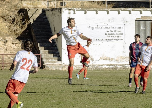 El Sunyer, la temporada passada al camp del Castelldans (Foto: X.M.)